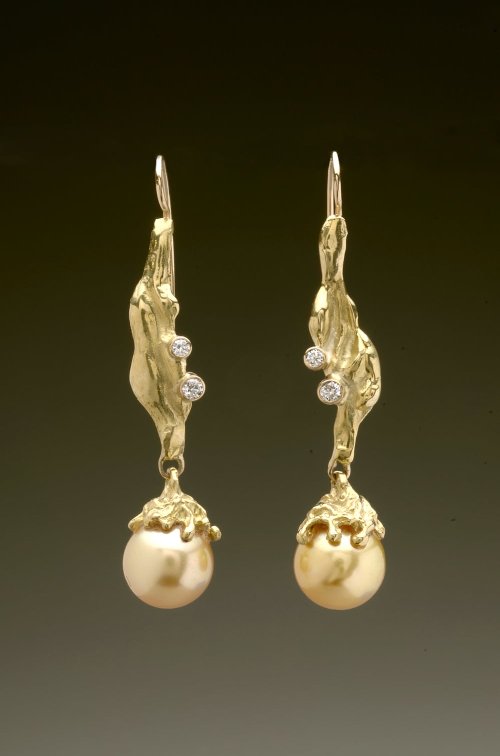 18ky gold and diamond earrings with Canary, Tahitian pearls